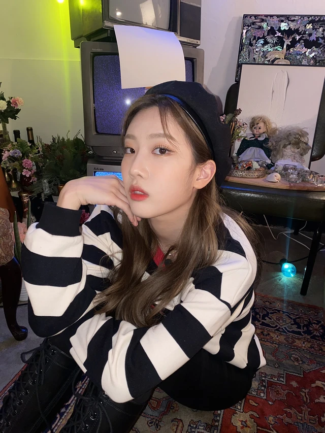 Kim Lip