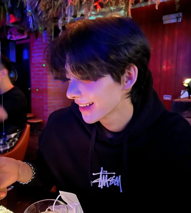 Hwall