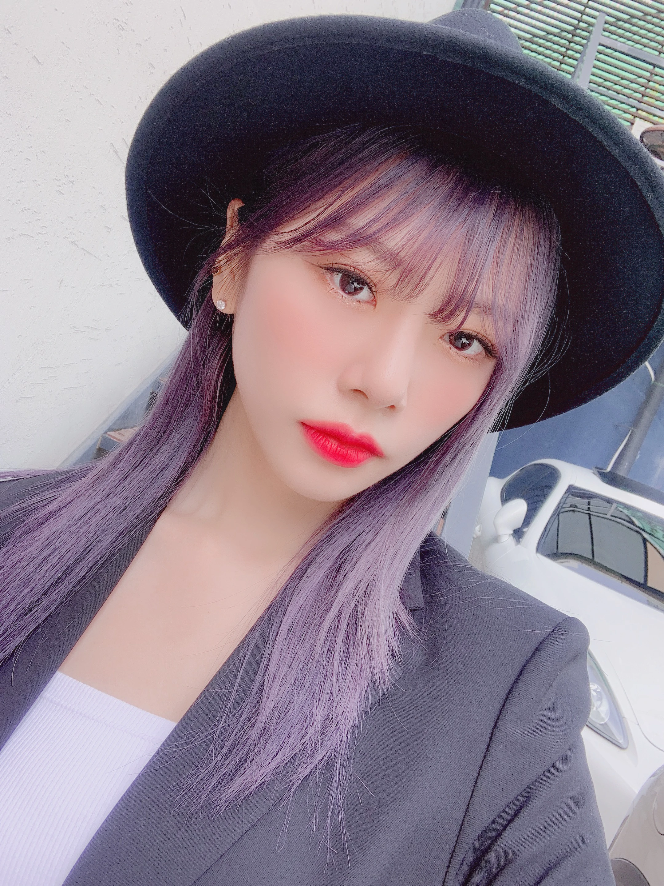 JiU