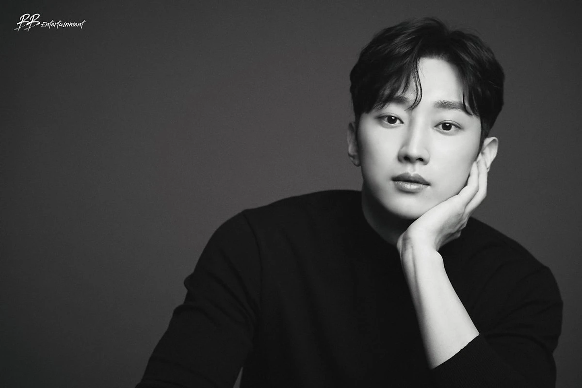Jinyoung