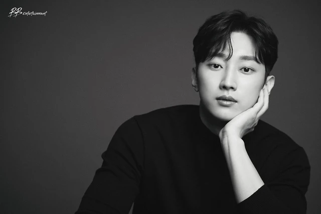 Jinyoung