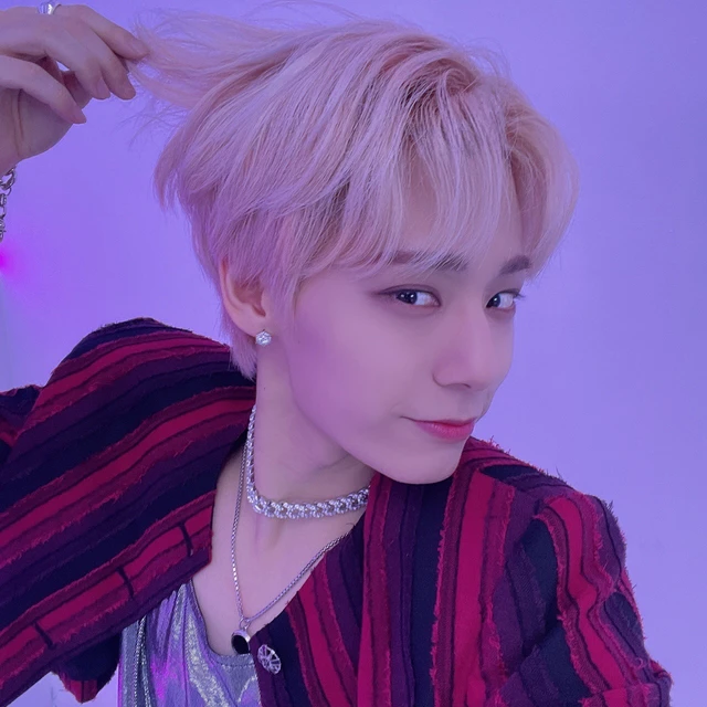 Hwanwoong
