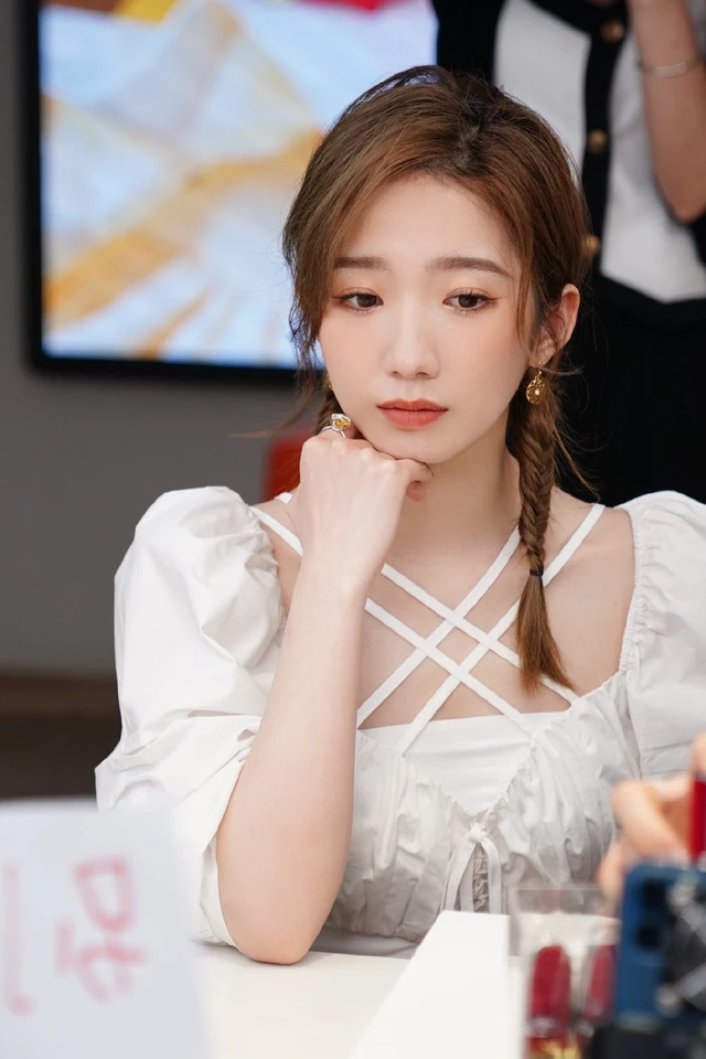 Mei Qi