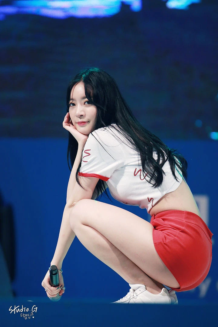 Ayoung
