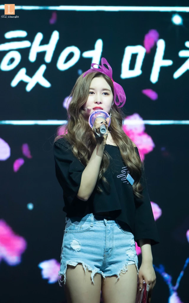 Dayoung