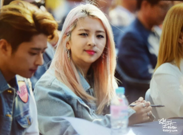 Jiwoo
