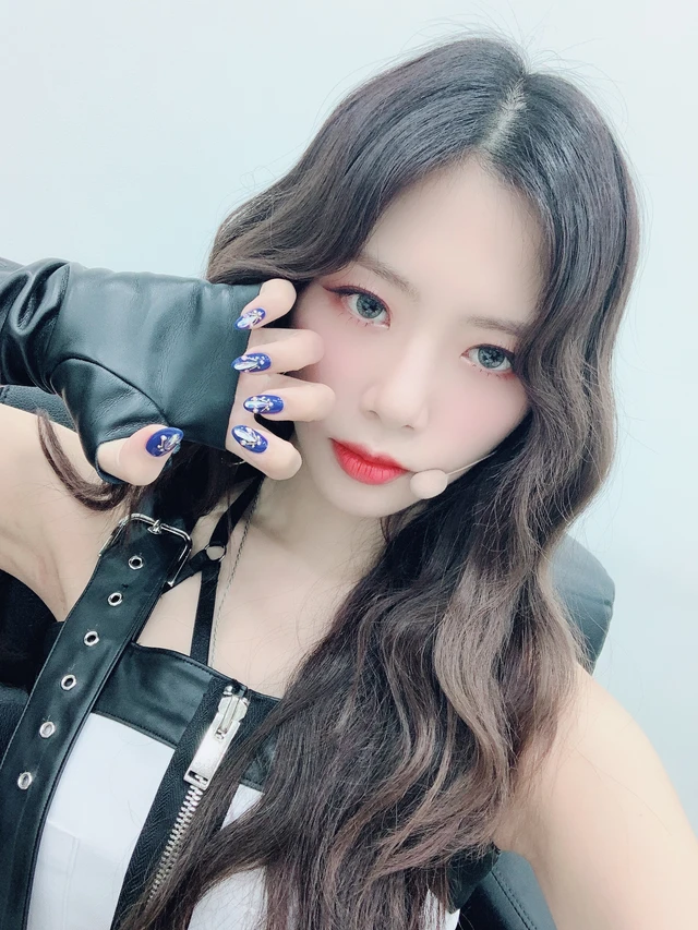 JiU