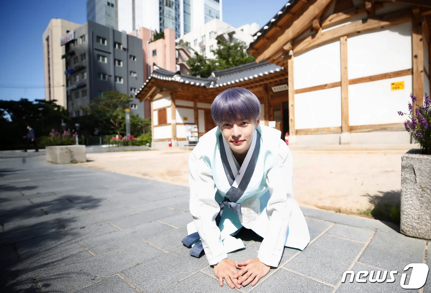 Hwi