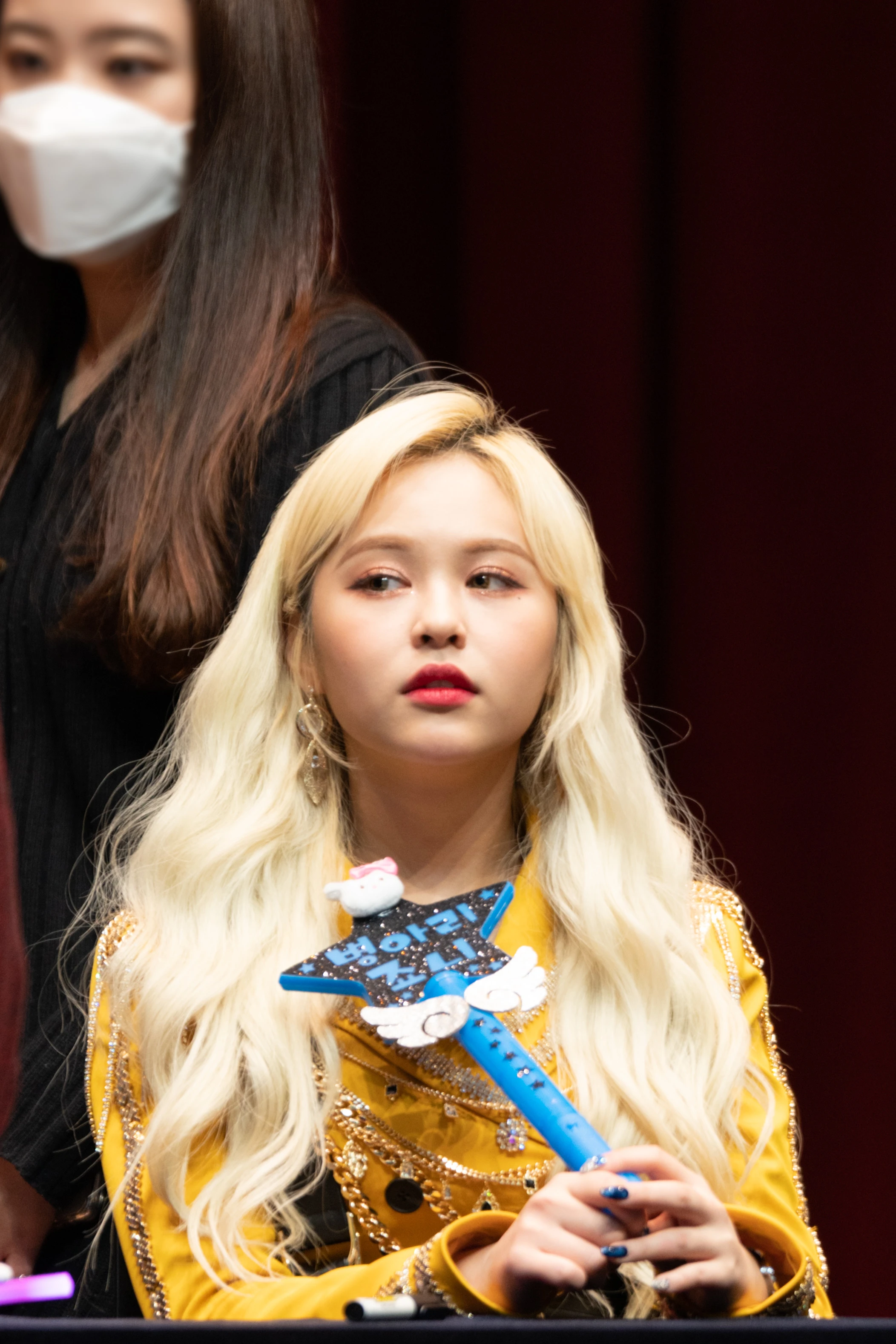 E:U