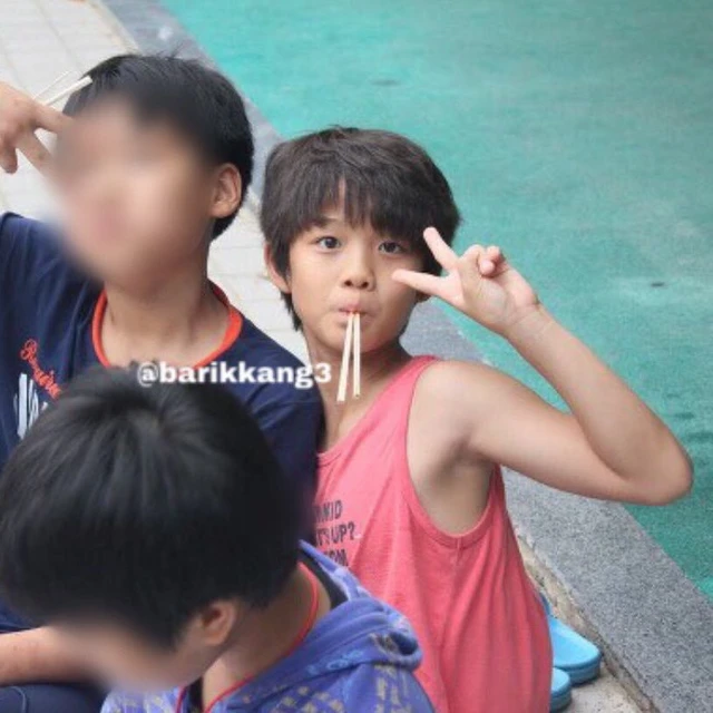 Jinyoung