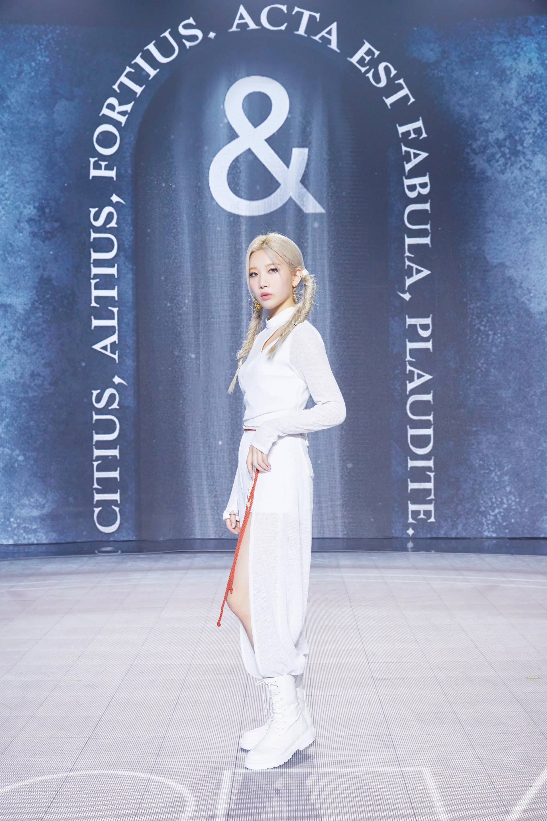 Kim Lip