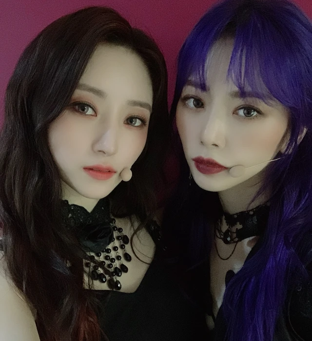 JiU