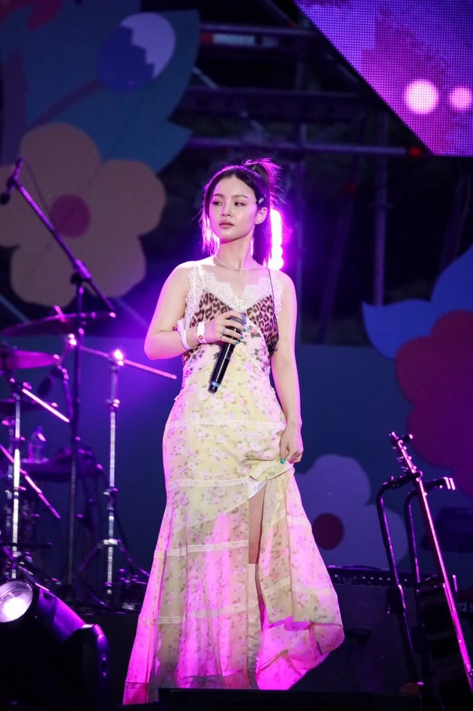 Lee Hi