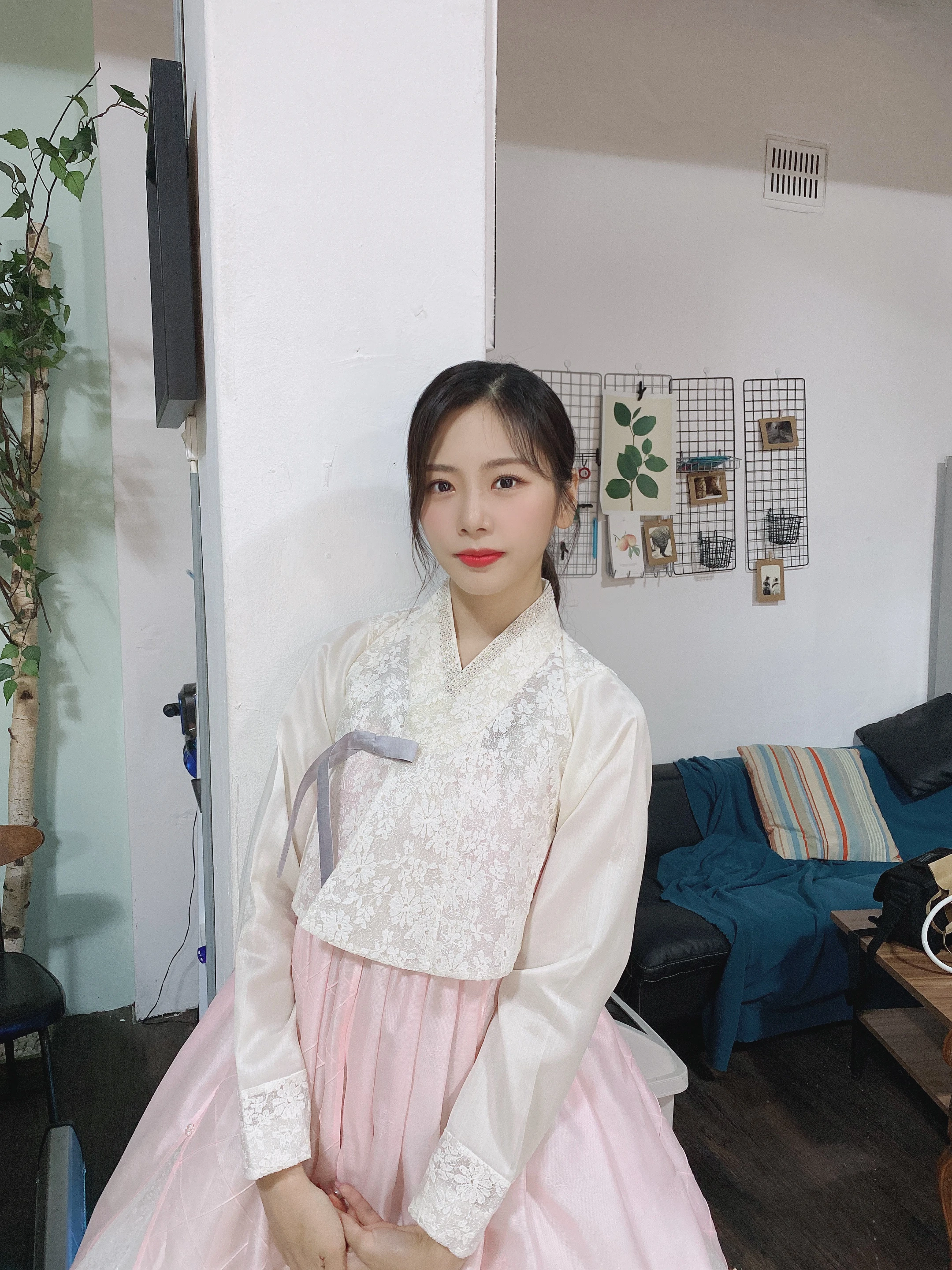 JiU