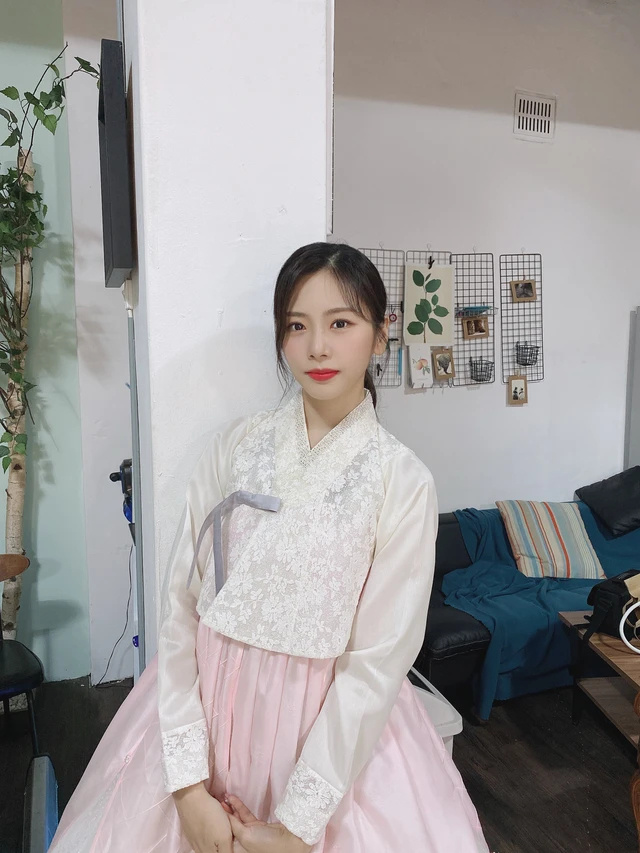 JiU