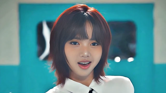 Dinda (singer)