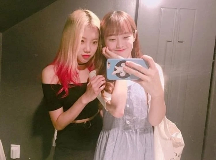 LOONA yyxy