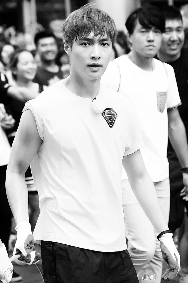 Lay