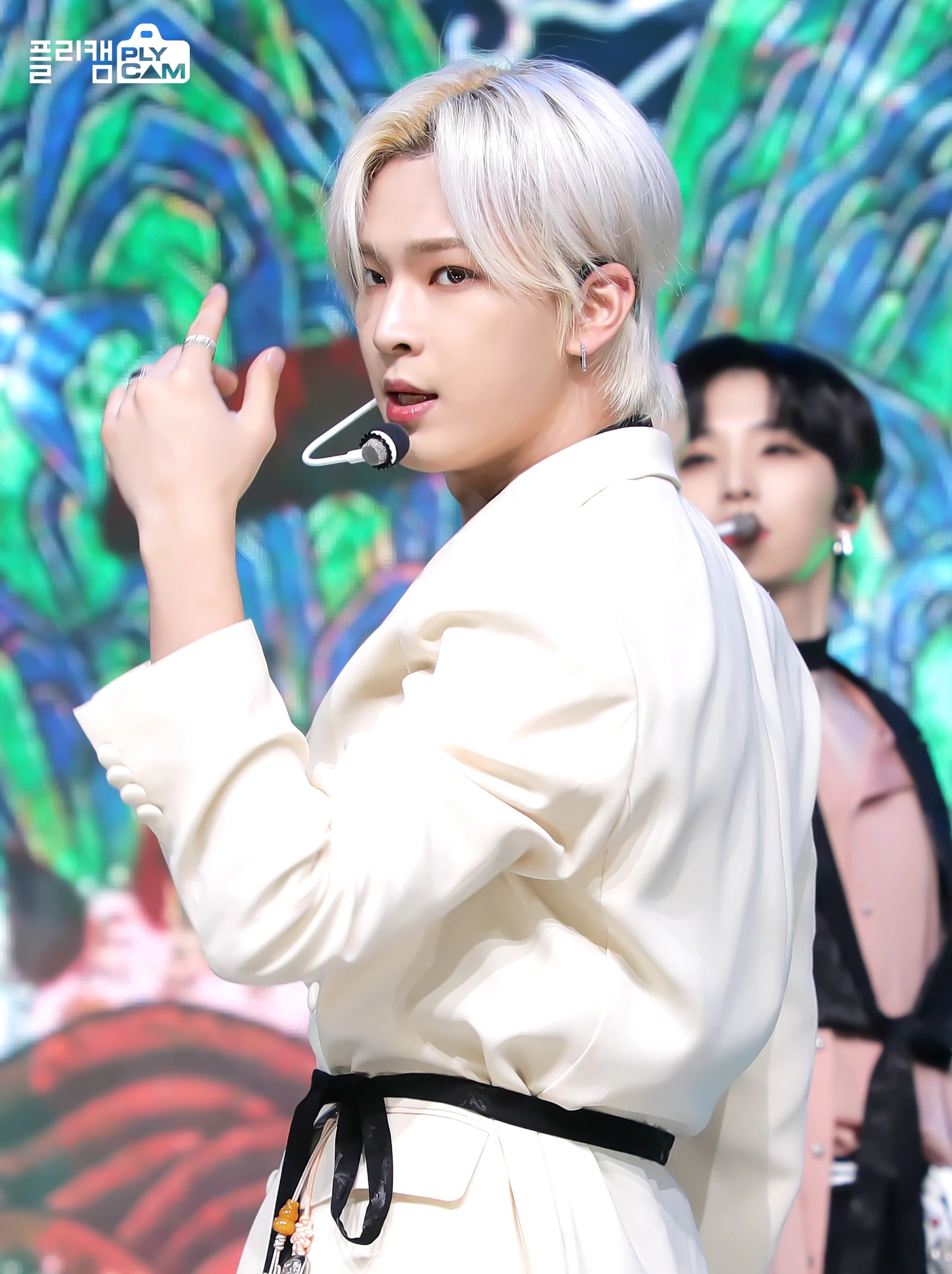 ONEUS