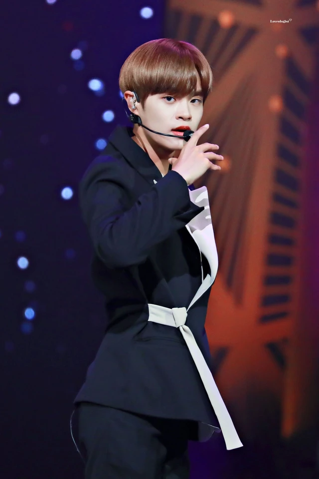 Daehwi