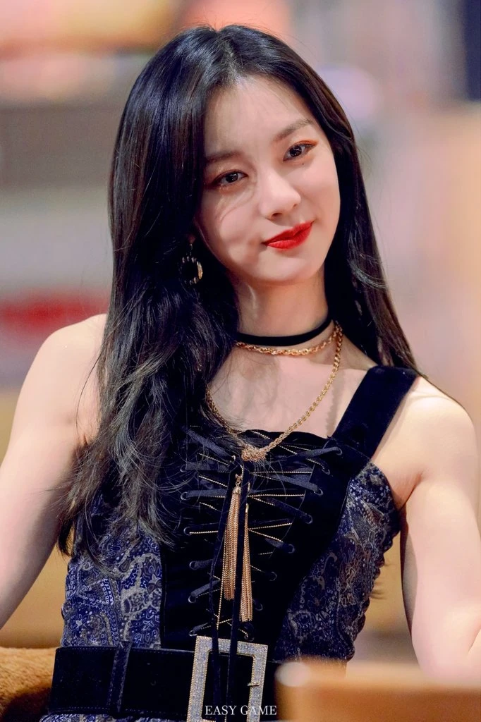 Yiyeon
