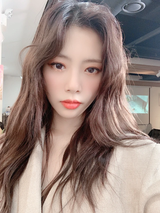 JiU