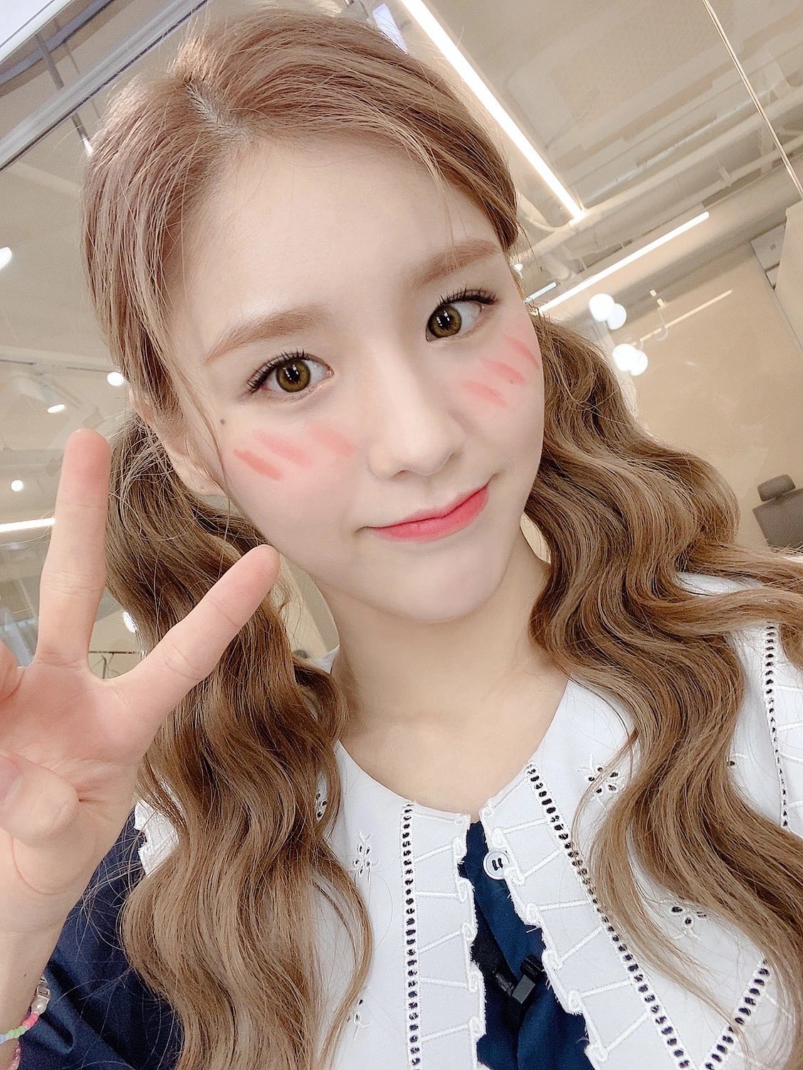 Heejin
