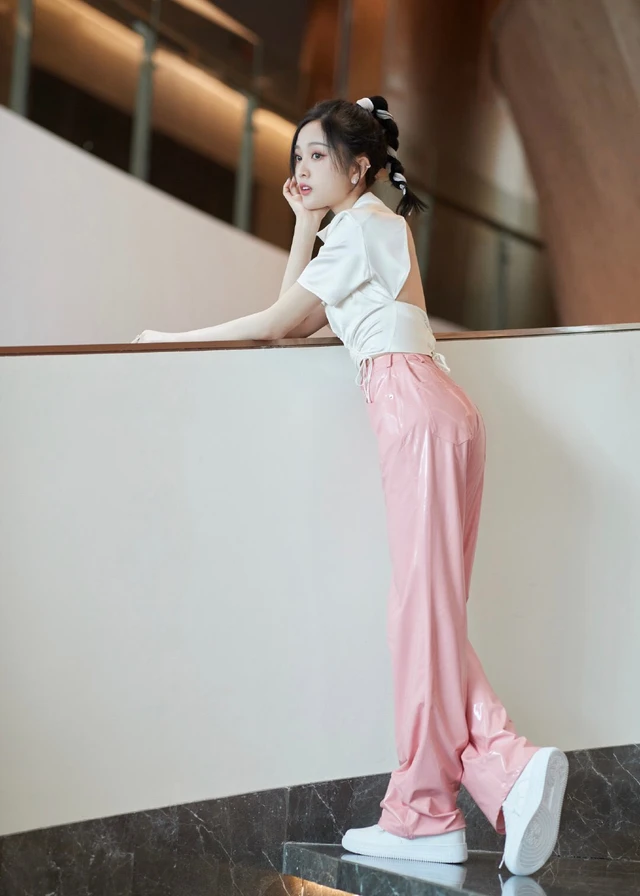 Xuan Yi