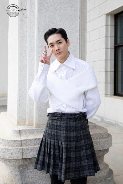 Aron