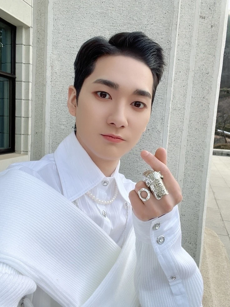 Aron