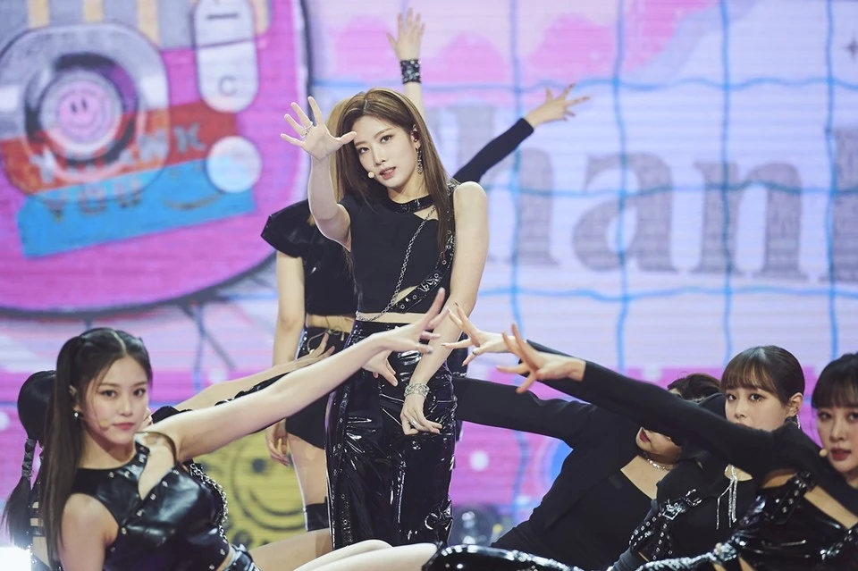 Kim Lip