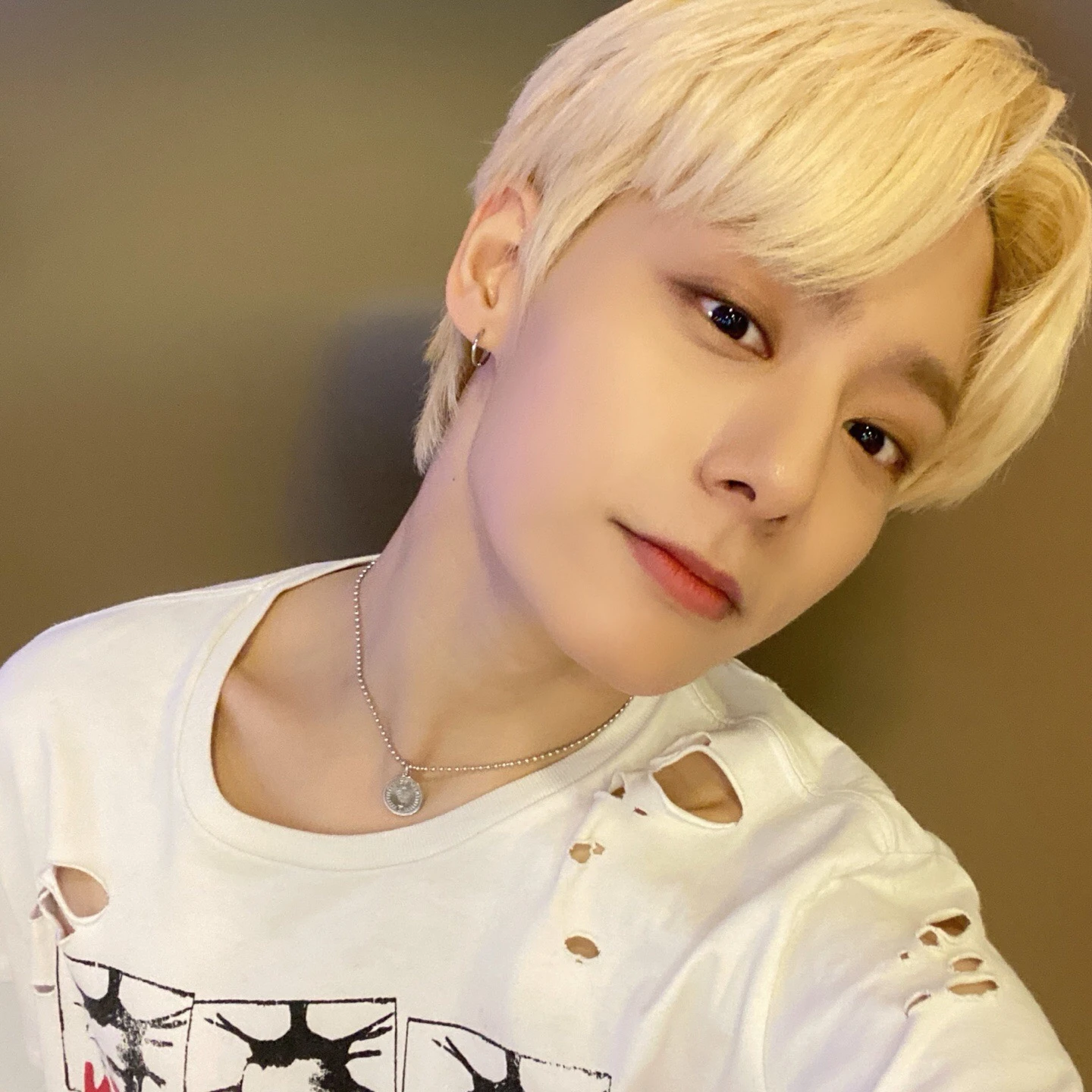 Hwanwoong