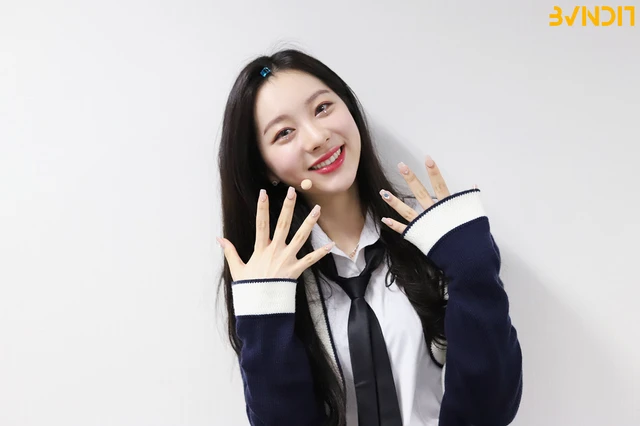 Yiyeon