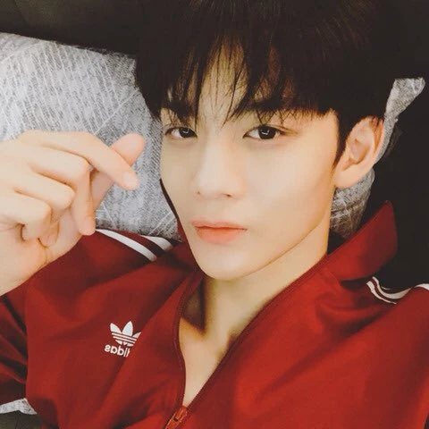 Jinyoung