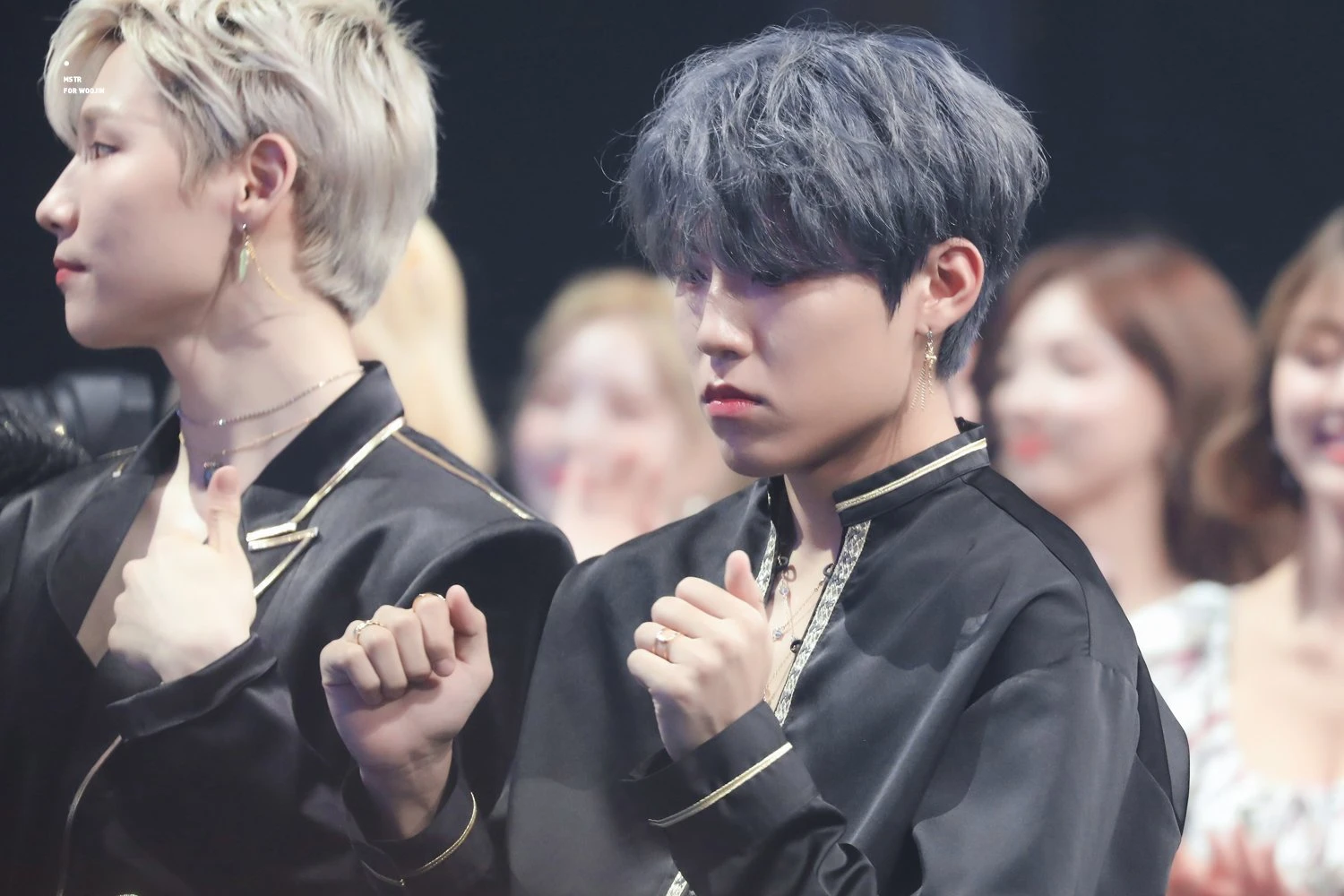 AB6IX