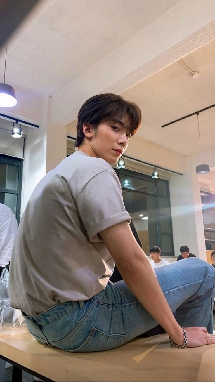 Hwiyoung