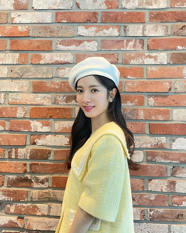 Bona