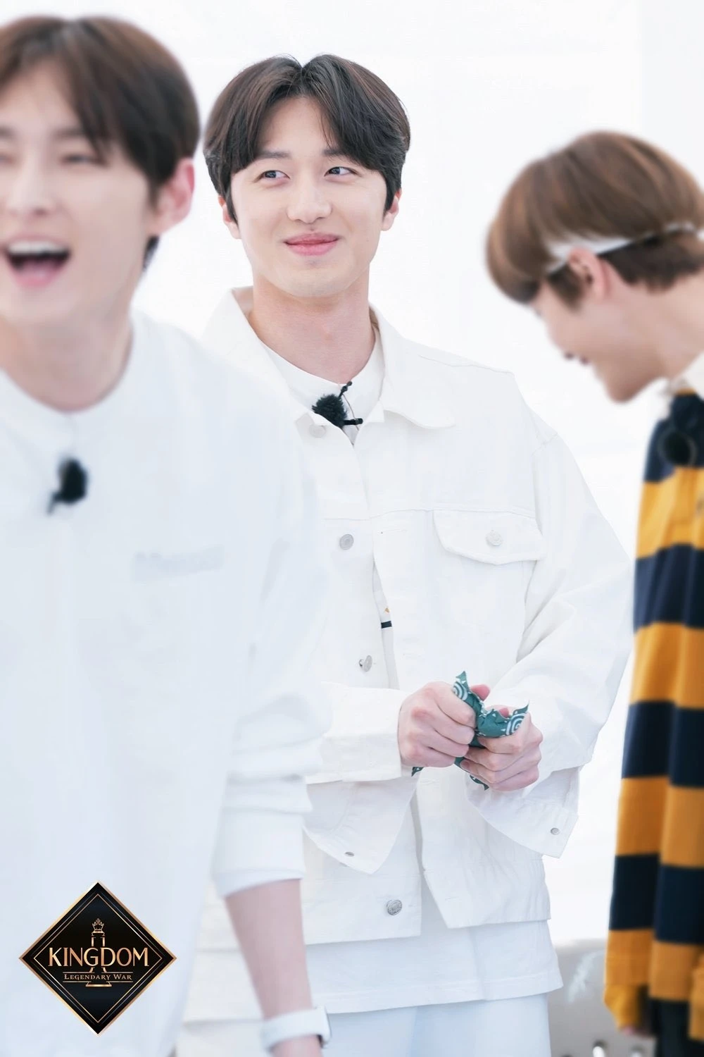 SF9