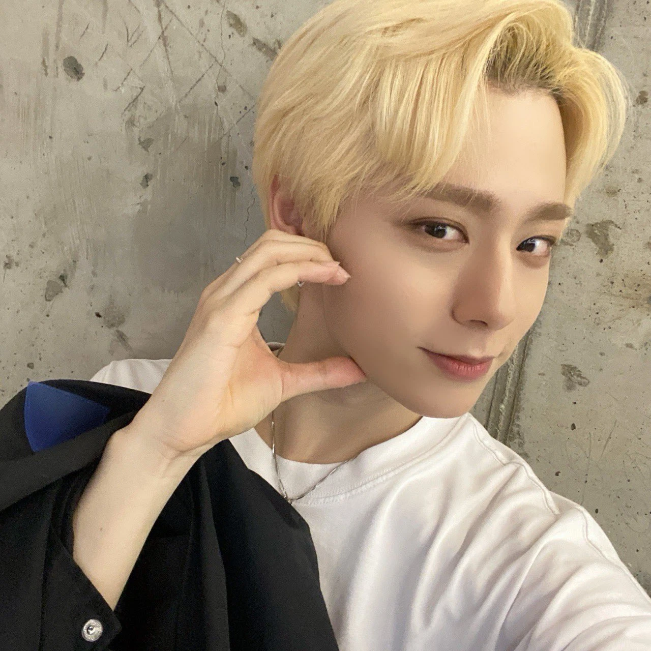 Hwanwoong