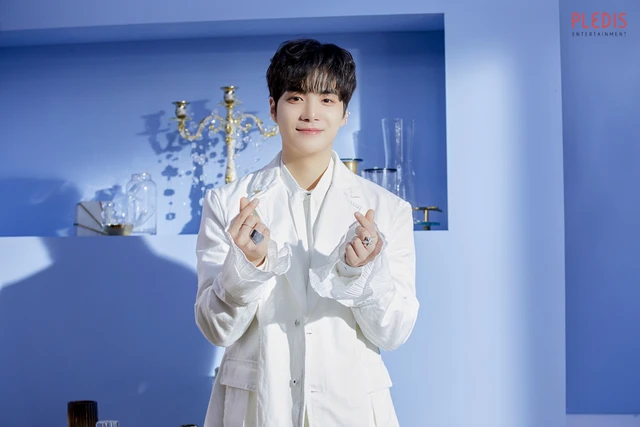 JR
