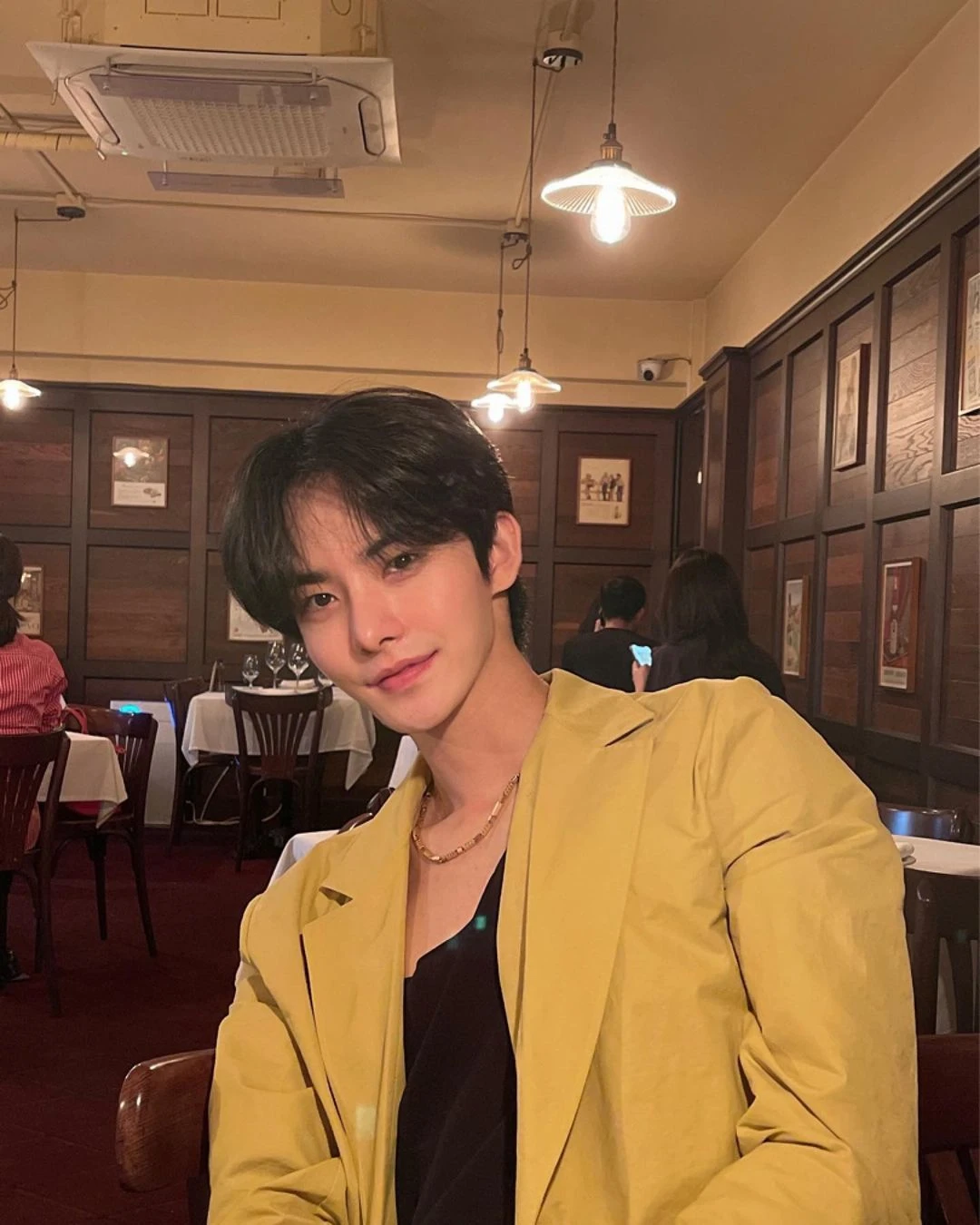 Hwall