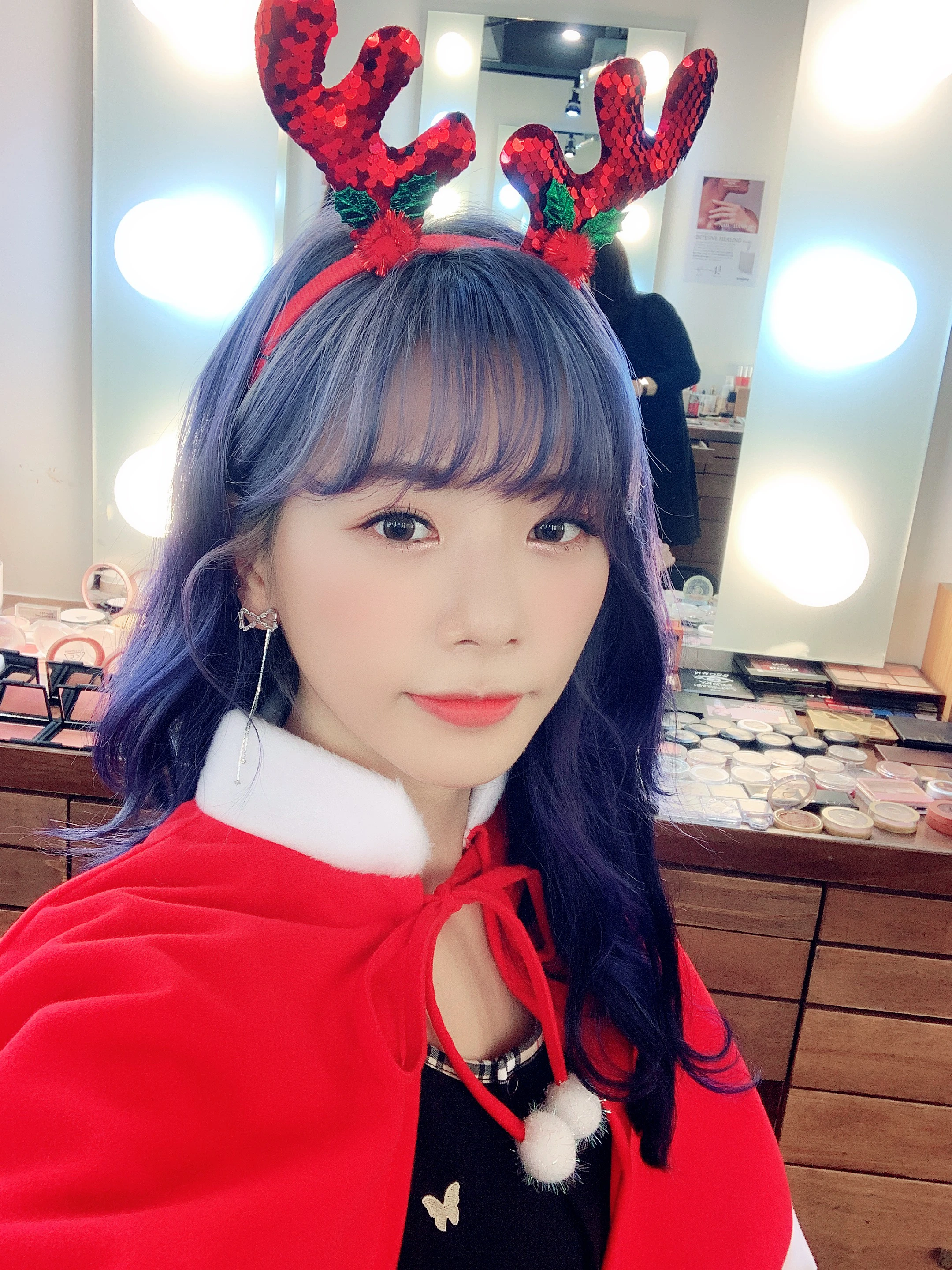 JiU