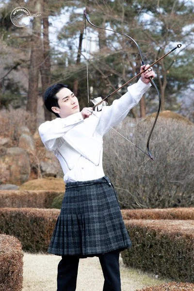 Aron