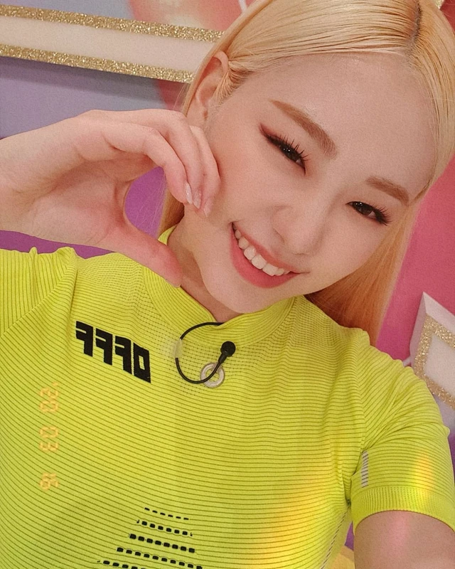 EJ