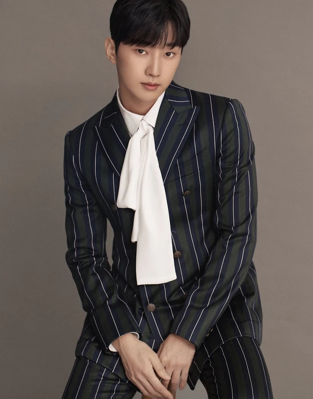 Jinyoung