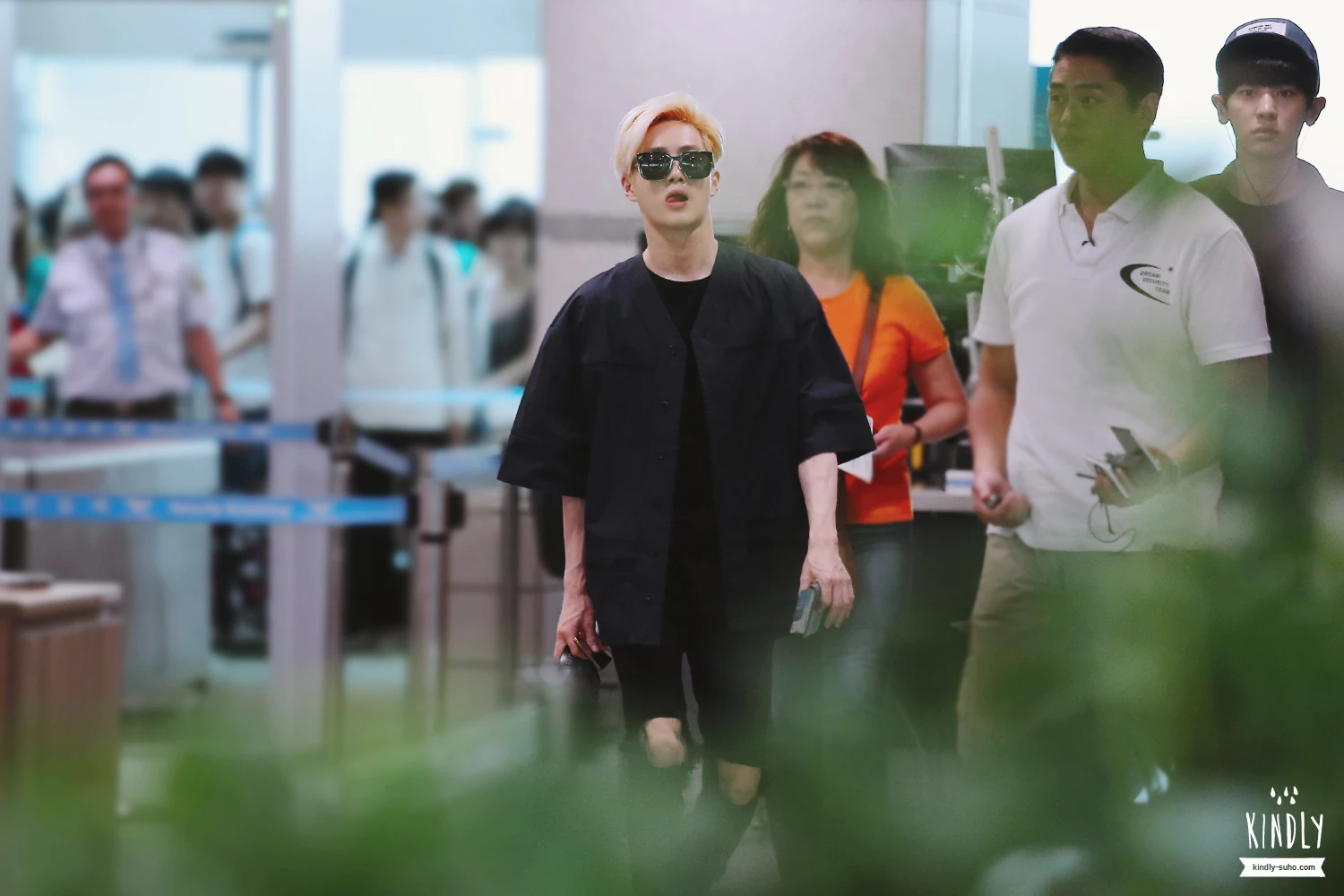 EXO