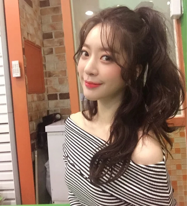 Ayoung
