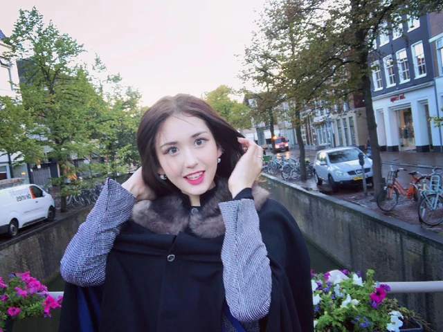 Somi
