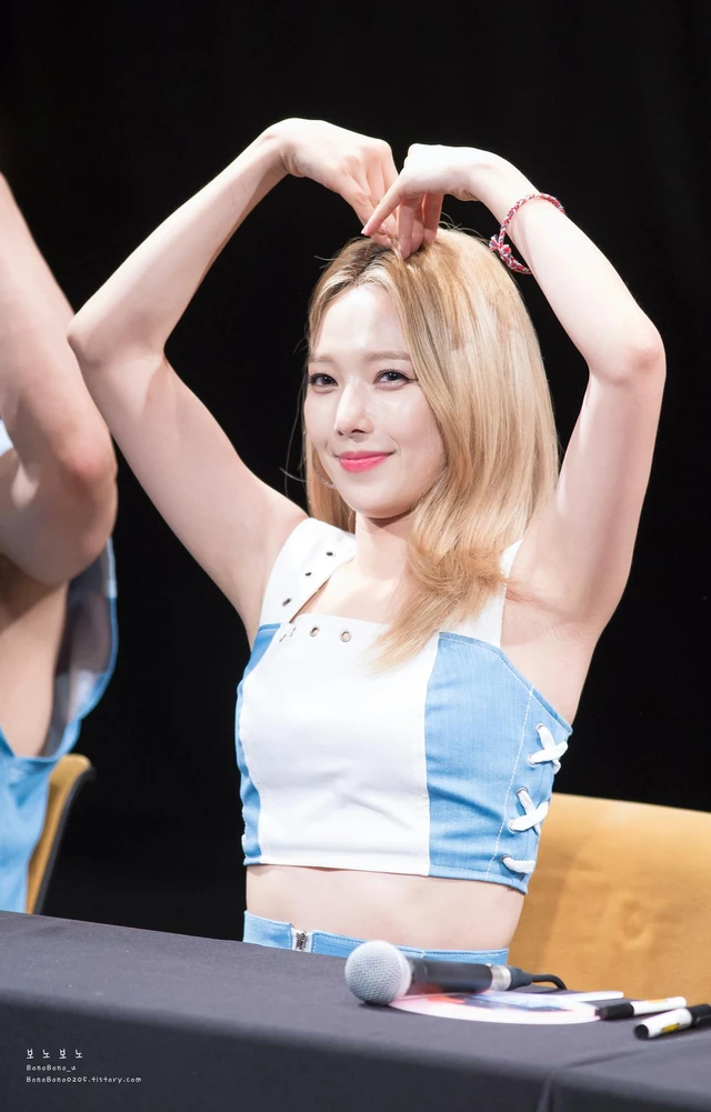 Jeon So Min